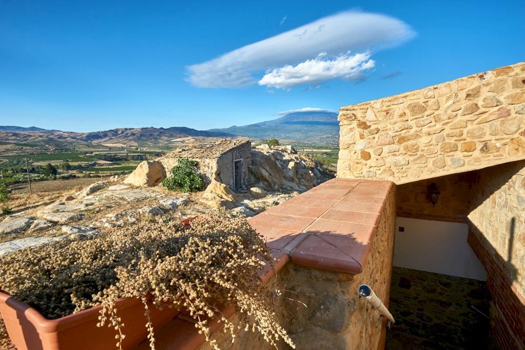 Agriturismo Conte Ruggero Villa Centuripe Exterior foto
