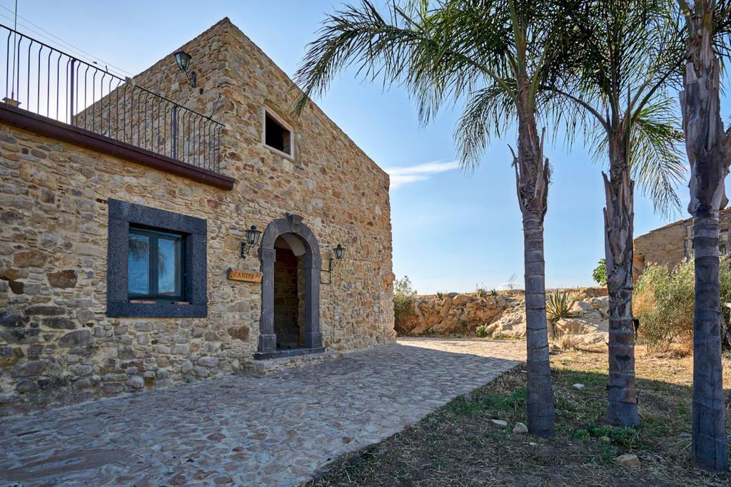 Agriturismo Conte Ruggero Villa Centuripe Exterior foto